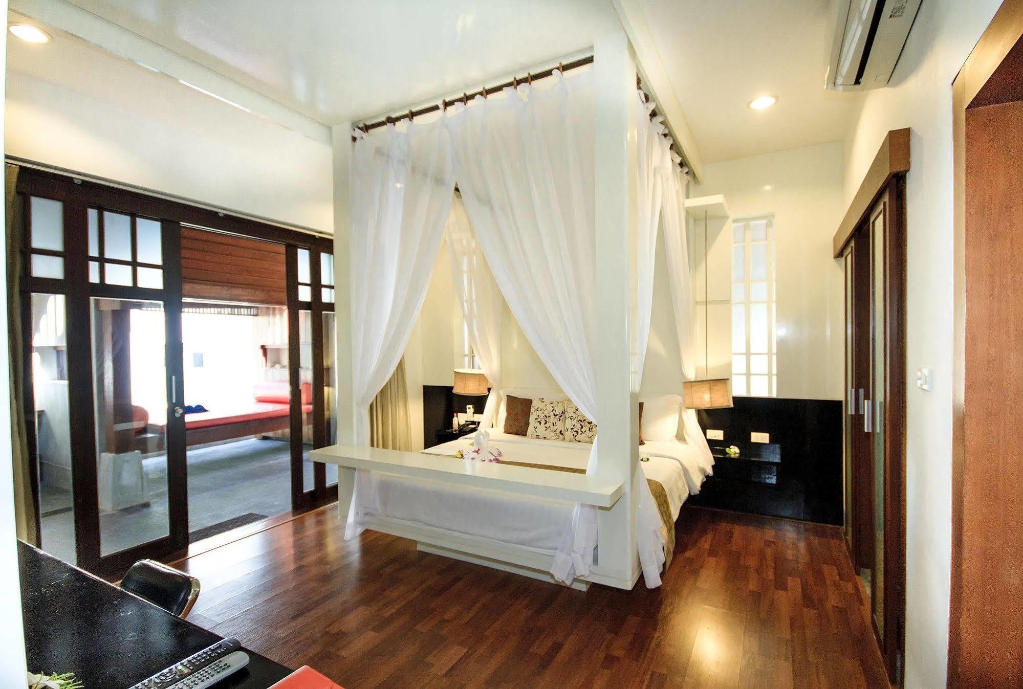 Pao Jin Poon Beach Front Villa Koh Samui Esterno foto