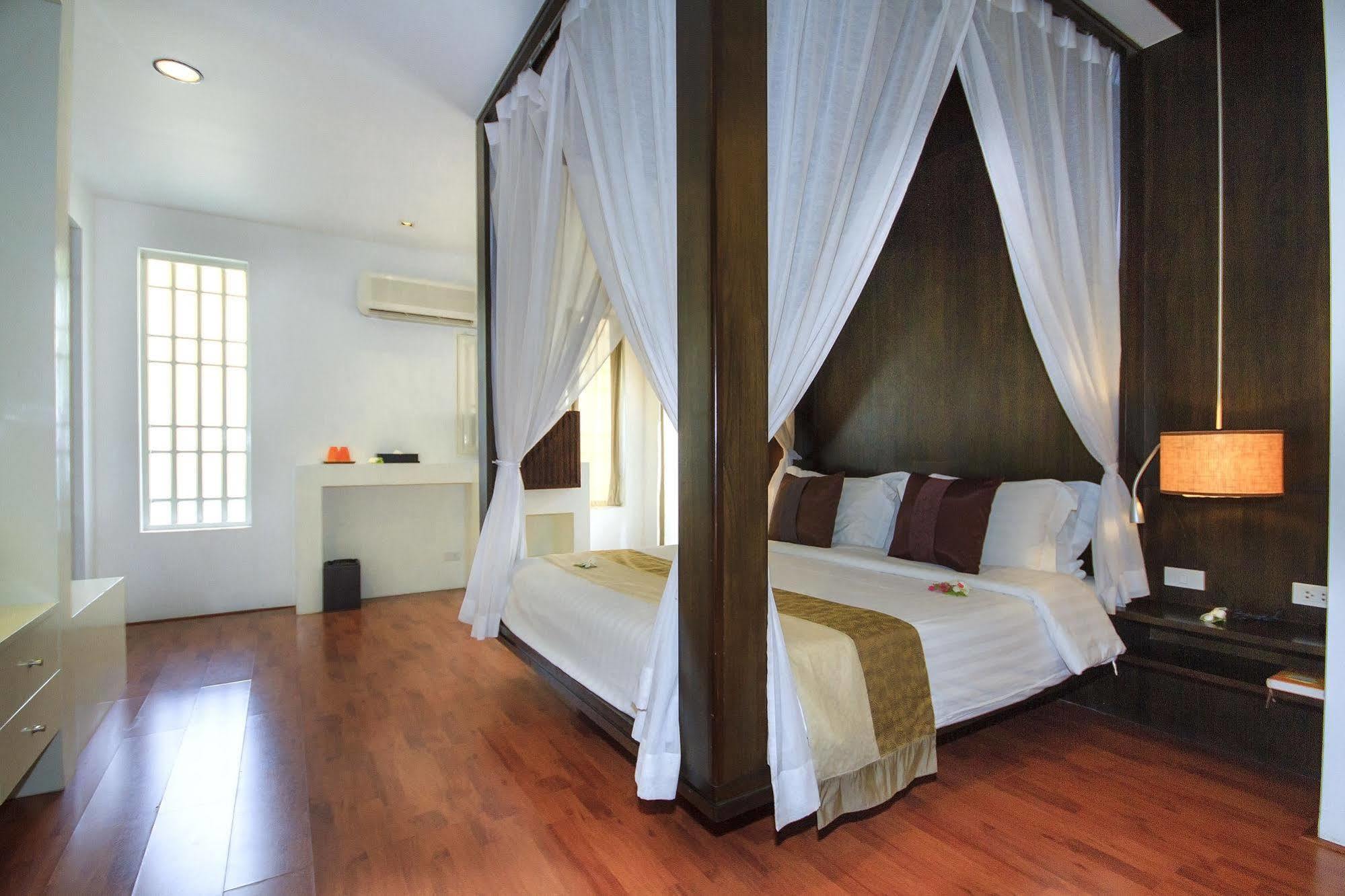 Pao Jin Poon Beach Front Villa Koh Samui Esterno foto
