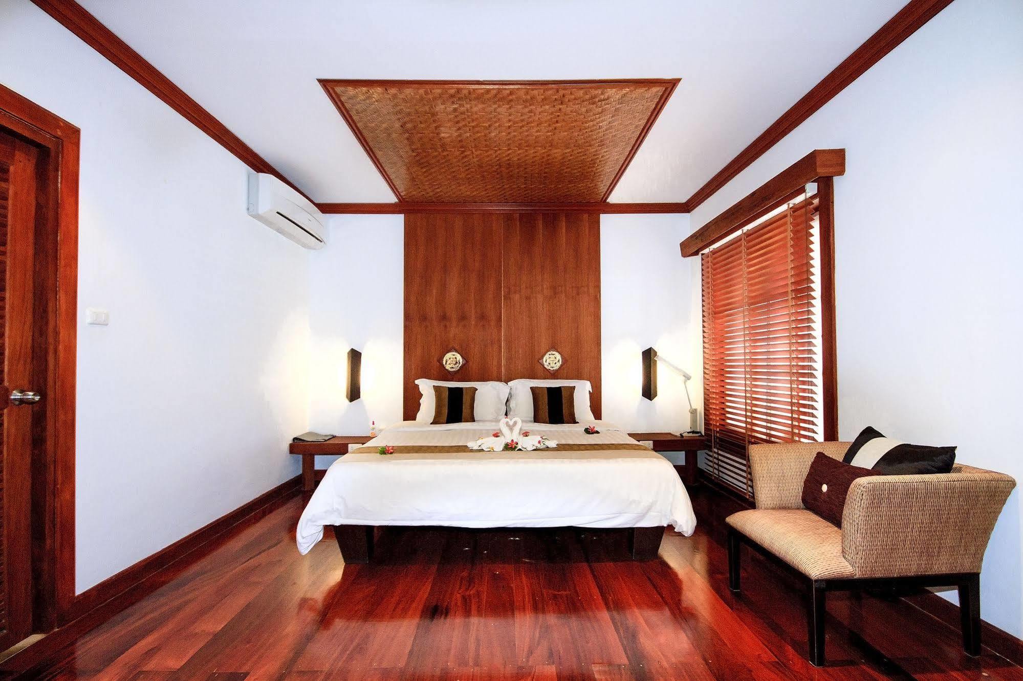Pao Jin Poon Beach Front Villa Koh Samui Esterno foto