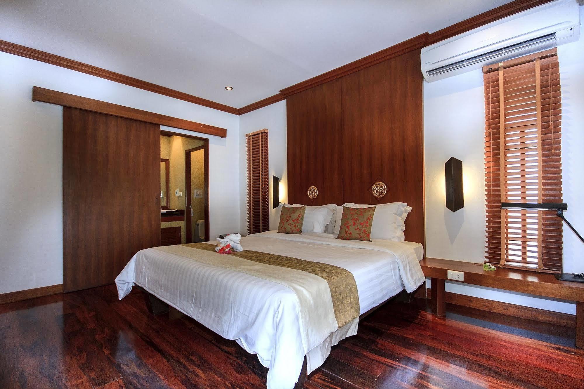 Pao Jin Poon Beach Front Villa Koh Samui Esterno foto