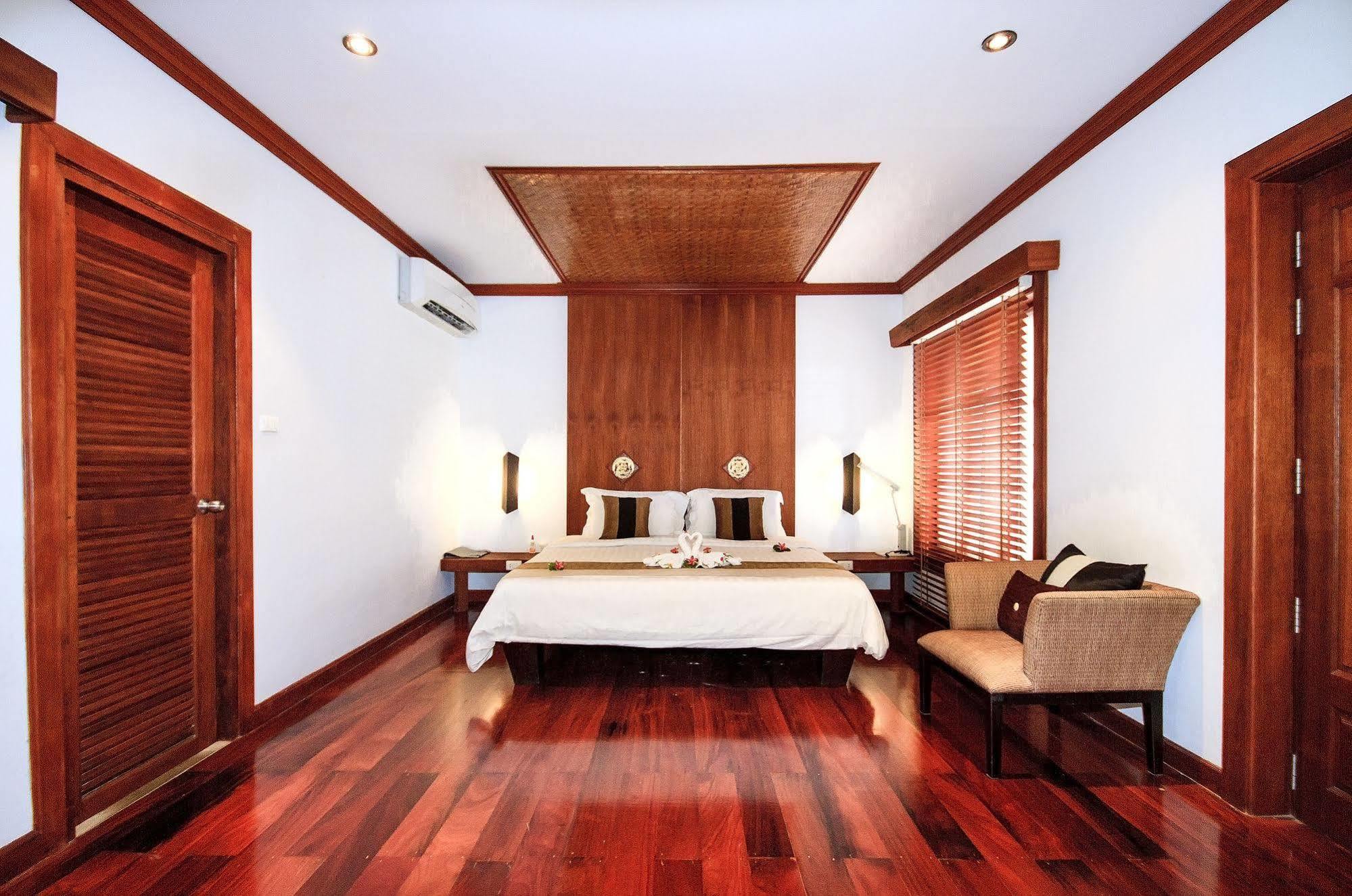 Pao Jin Poon Beach Front Villa Koh Samui Esterno foto